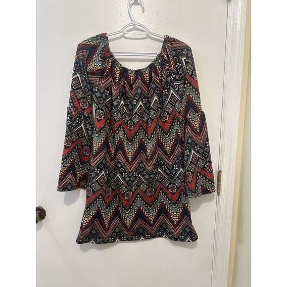 Win-Win Bell Sleeve Off Shoulder Chevron Print Multi Colored Tunic Blouse L/XL - Picture 2 of 7